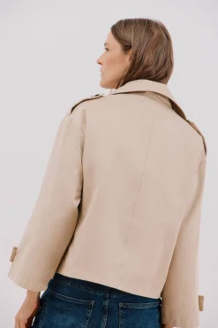 Gabardina curta