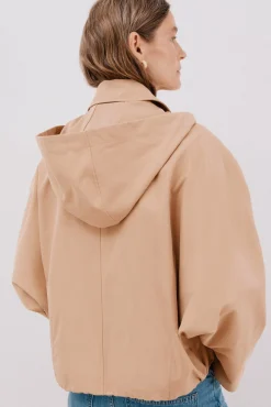 Gabardina curta