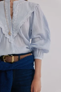 Gael. Blusa bordada