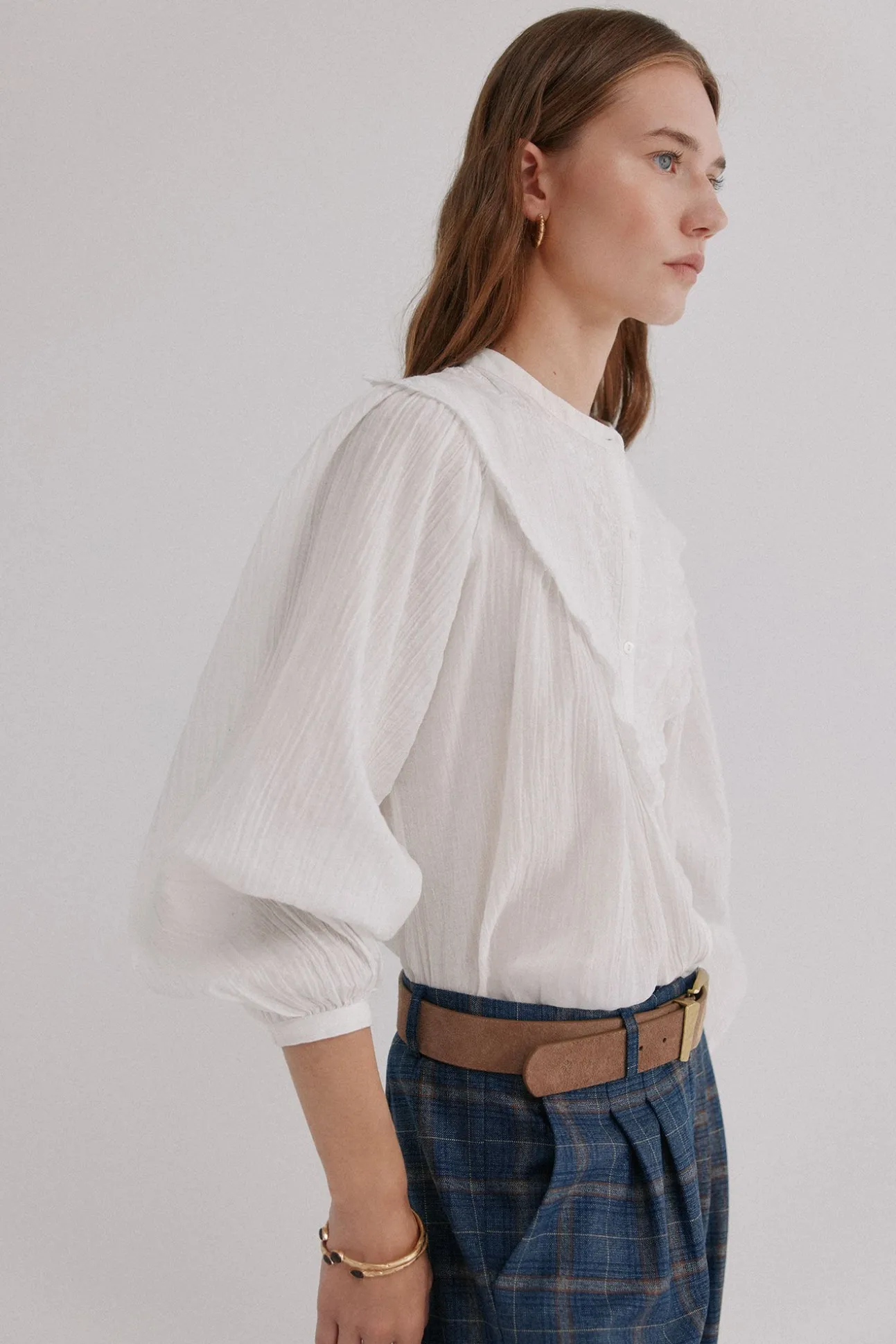 Gael. Blusa bordada