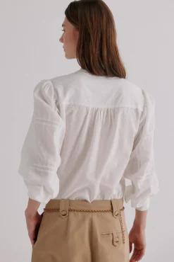 Geneviève. Blusa romântica