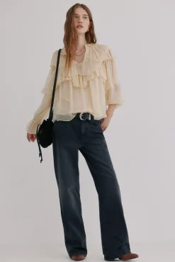 Giulia. Blusa romântica
