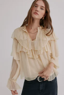 Giulia. Blusa romântica
