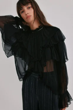 Giulia. Blusa romântica