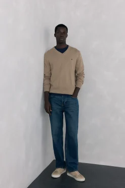 Gola de lã merino e cashmere com bico