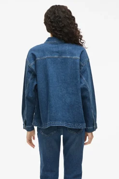 Jaqueta jeans com bolsos