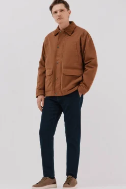 Jeans com corte afunilado