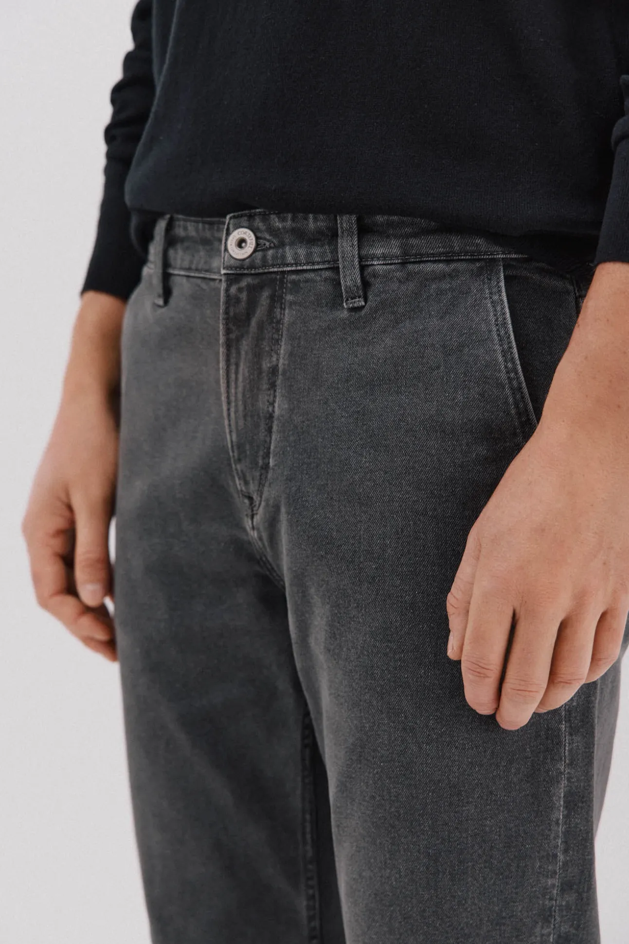 Jeans com corte afunilado