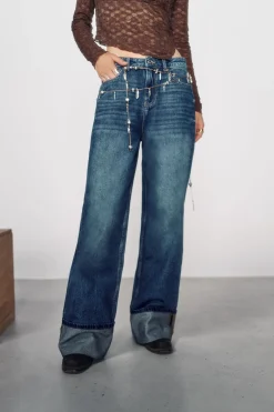 Jeans com punho
