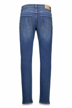 Jeans corte ajustado