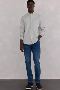 Jeans corte ajustado