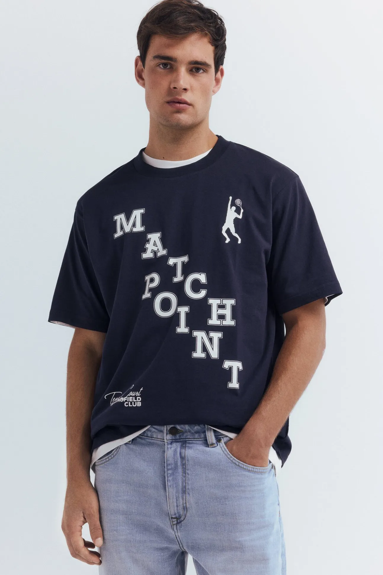 Jeans de corte reto com lavagem clara