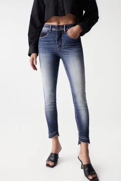 Jeans faith push in cropped lavagem premium
