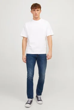 Jeans justos e retos