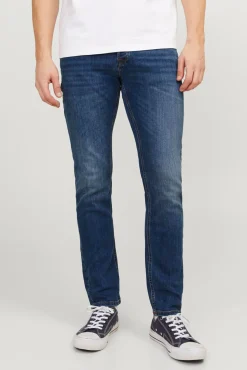 Jeans justos e retos