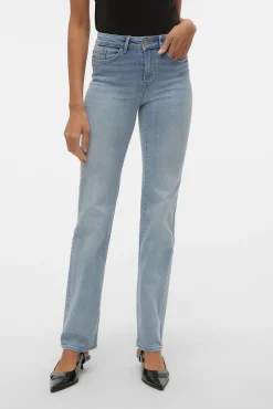 Jeans retas de cintura subida