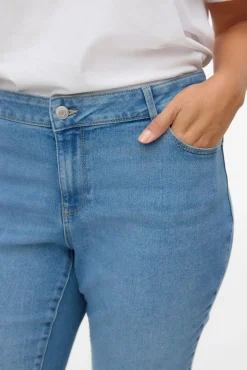 Jeans skinny tamanho grande