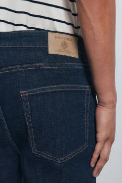 Jeans slim fit desbotado