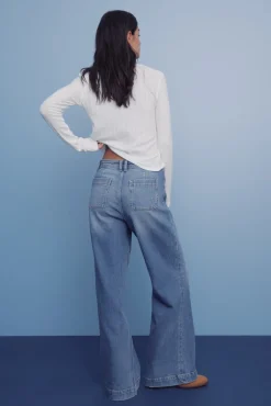 Jeans super flare confortável