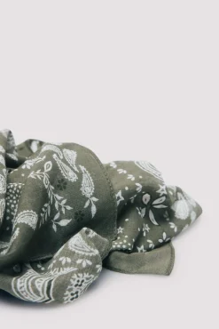 Lenço bandana estampado