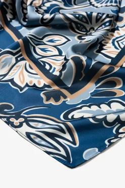 Lenço estampado Paisley