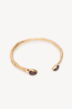 Leslie. Pulseira de pedra banhada a ouro