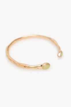 Leslie. Pulseira de pedra banhada a ouro