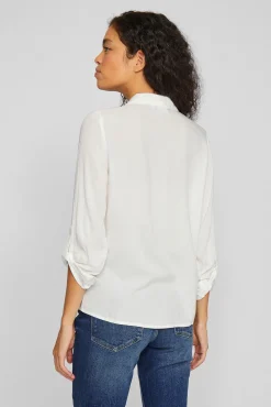 Long-sleeved shirt