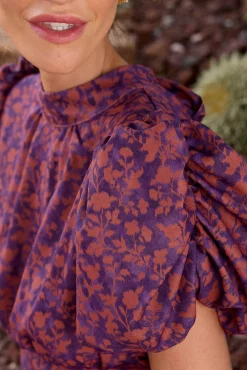 Macacão Mireya com estampado cobre