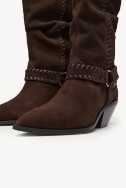 Maialen. Botas de croute