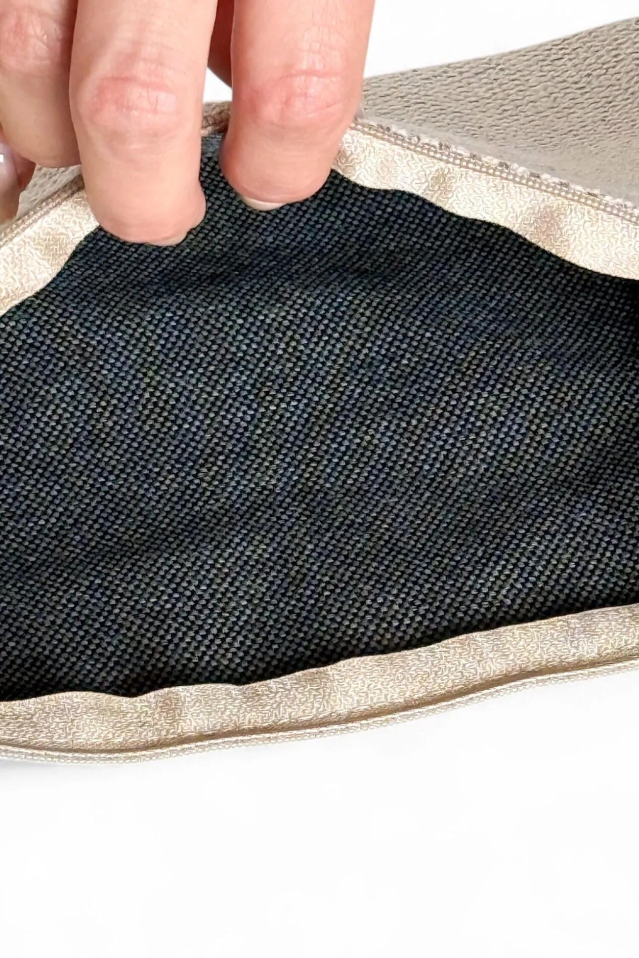 Mala clutch Sydney