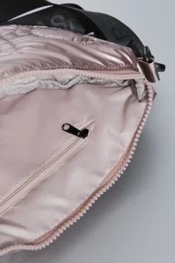 Mala de ombro em nylon rosa metálico