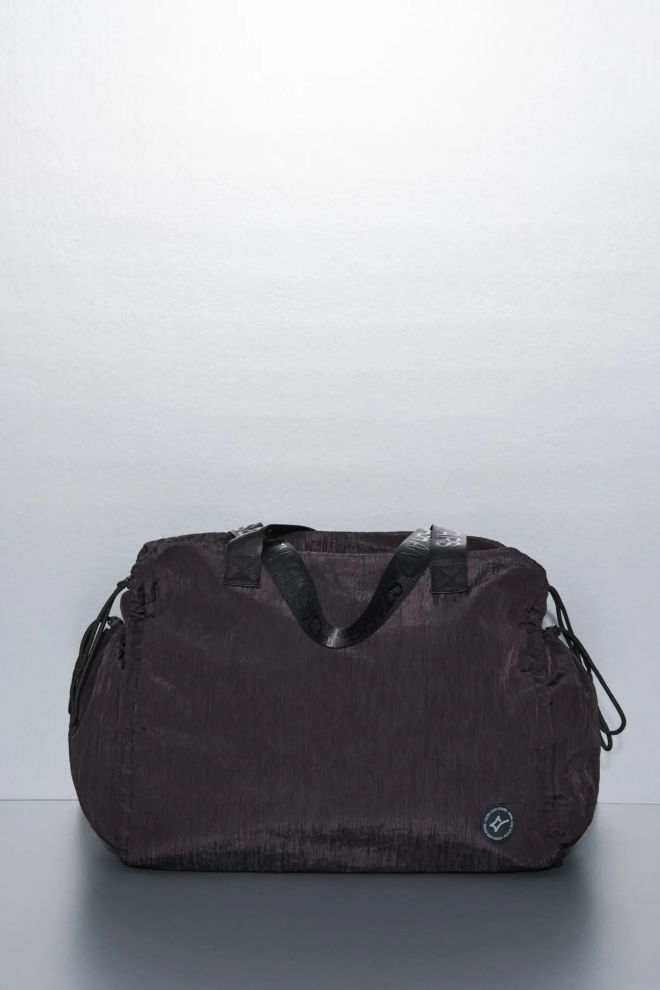 Mala de viagem de nylon acetinado preto