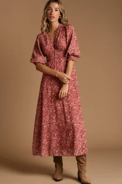 Maquiagem de vestido floral