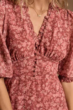 Maquiagem de vestido floral