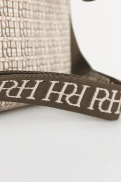 mini bolsa de mala de tiracolo tipo tote com monograma