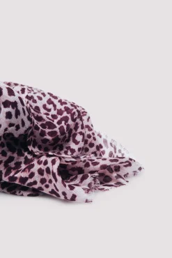 mini cachecol com estampado animal