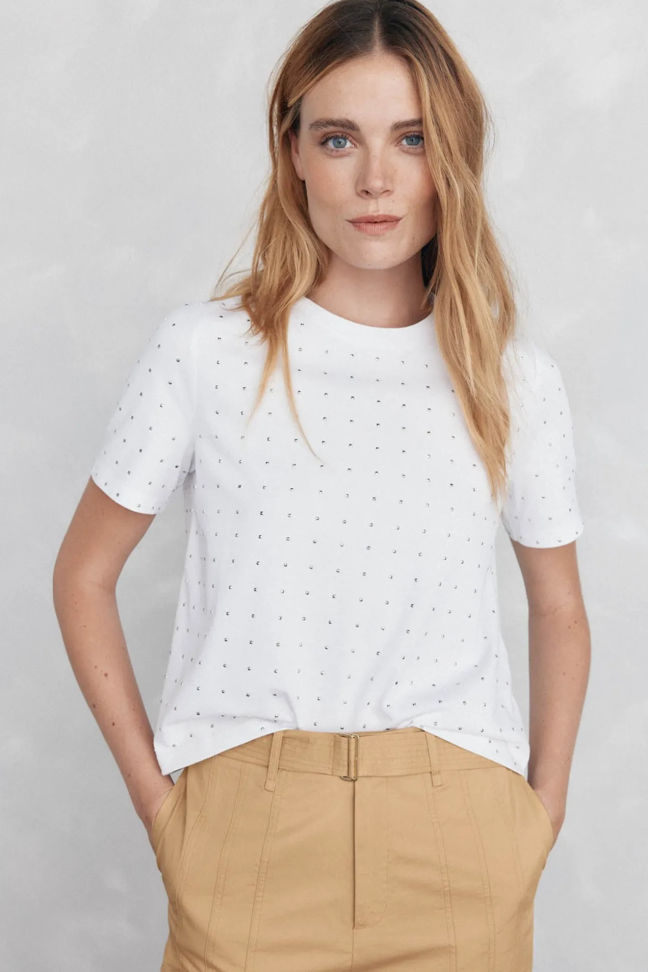 Mini camiseta cravejada