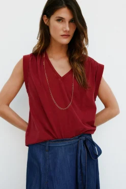 Mónica. Camiseta plissada