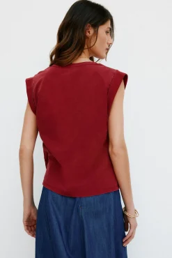 Mónica. Camiseta plissada