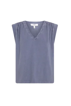 Mónica. Camiseta plissada