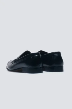 Máscara de mocassim de pele