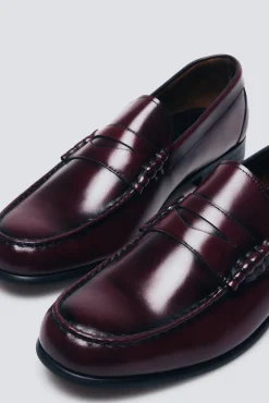 Máscara de mocassim de pele