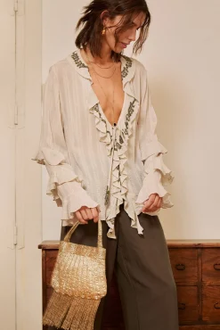 Naomi. Bolsa de contas