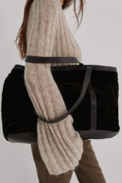 Neila. Bolsa de compras de veludo