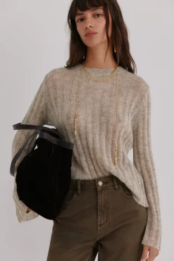 Neila. Bolsa de compras de veludo