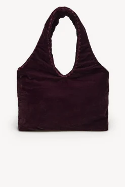 Nuria. Bolsa hobo de veludo bordado