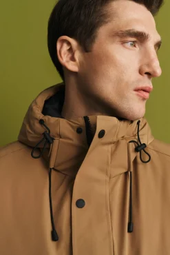 Parka com capuz