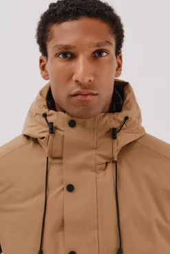 Parka com capuz