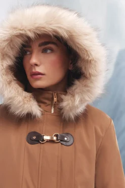 Parka com capuz e zíper metálico Sorona Aura